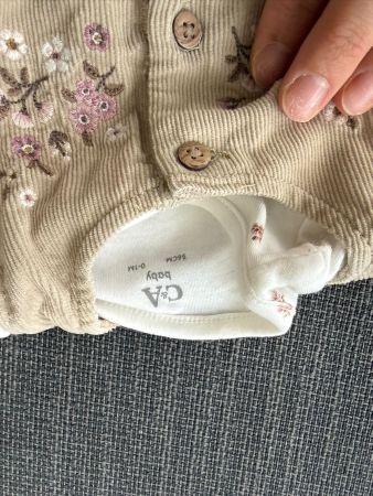 Baby Kleid C&A Cord beige Blumenmuster Grösse 56