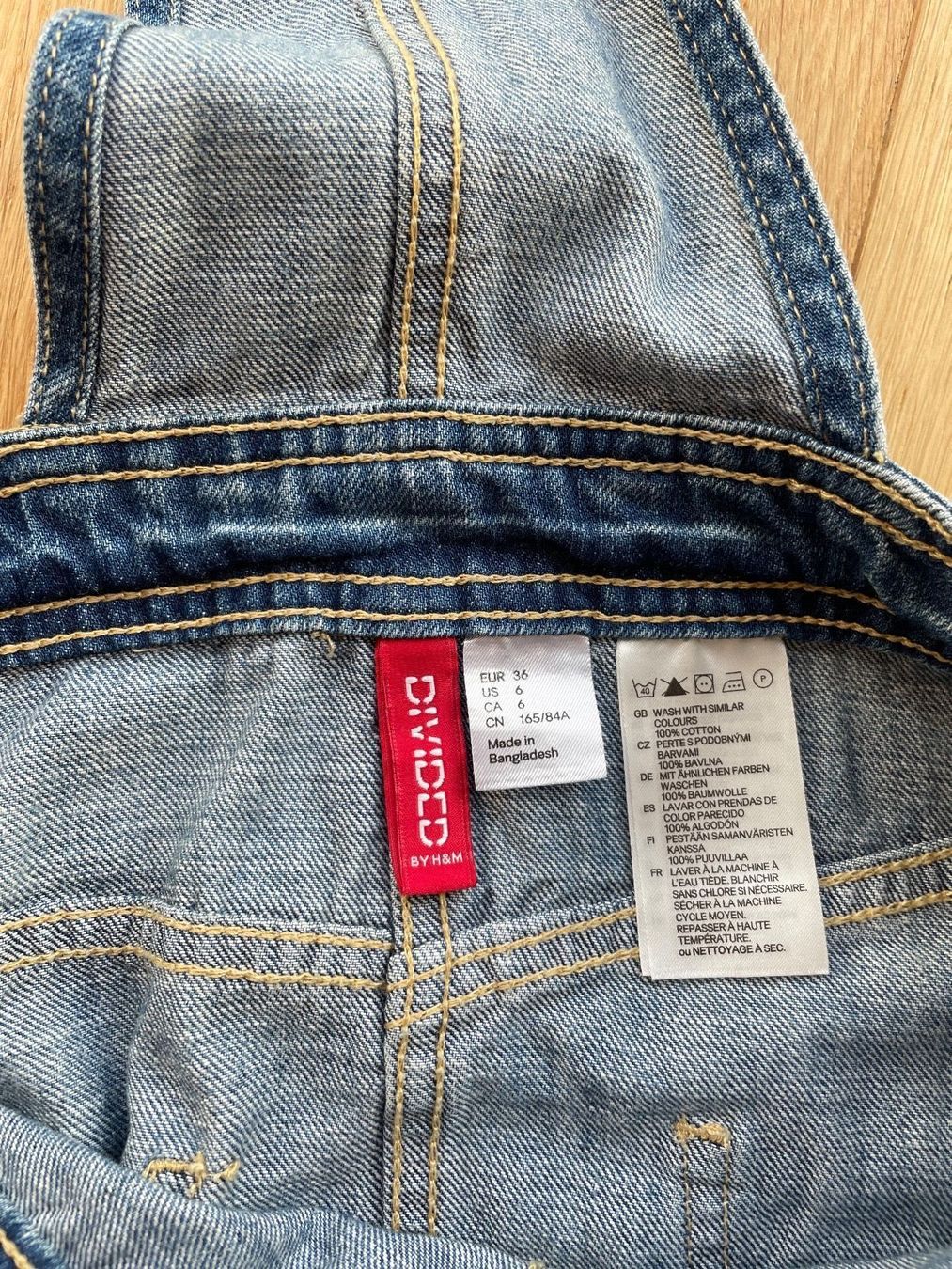 Vestiti: H&M Denim Latzrock (36) – Usato da Triesen venduto da antonellaaa_ 3