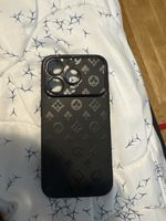 Iphone 15 pro Case black - looks like a 17 pro