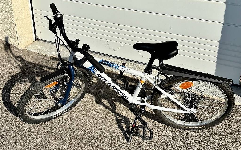 Biciclette: VTT enfant Decathlon 20" 6-9 ans  – Usato da Le Grand-Saconnex venduto da pve_9stn