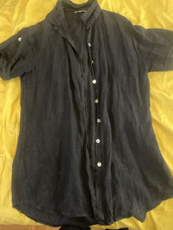 Chemise noire en lin manches courtes