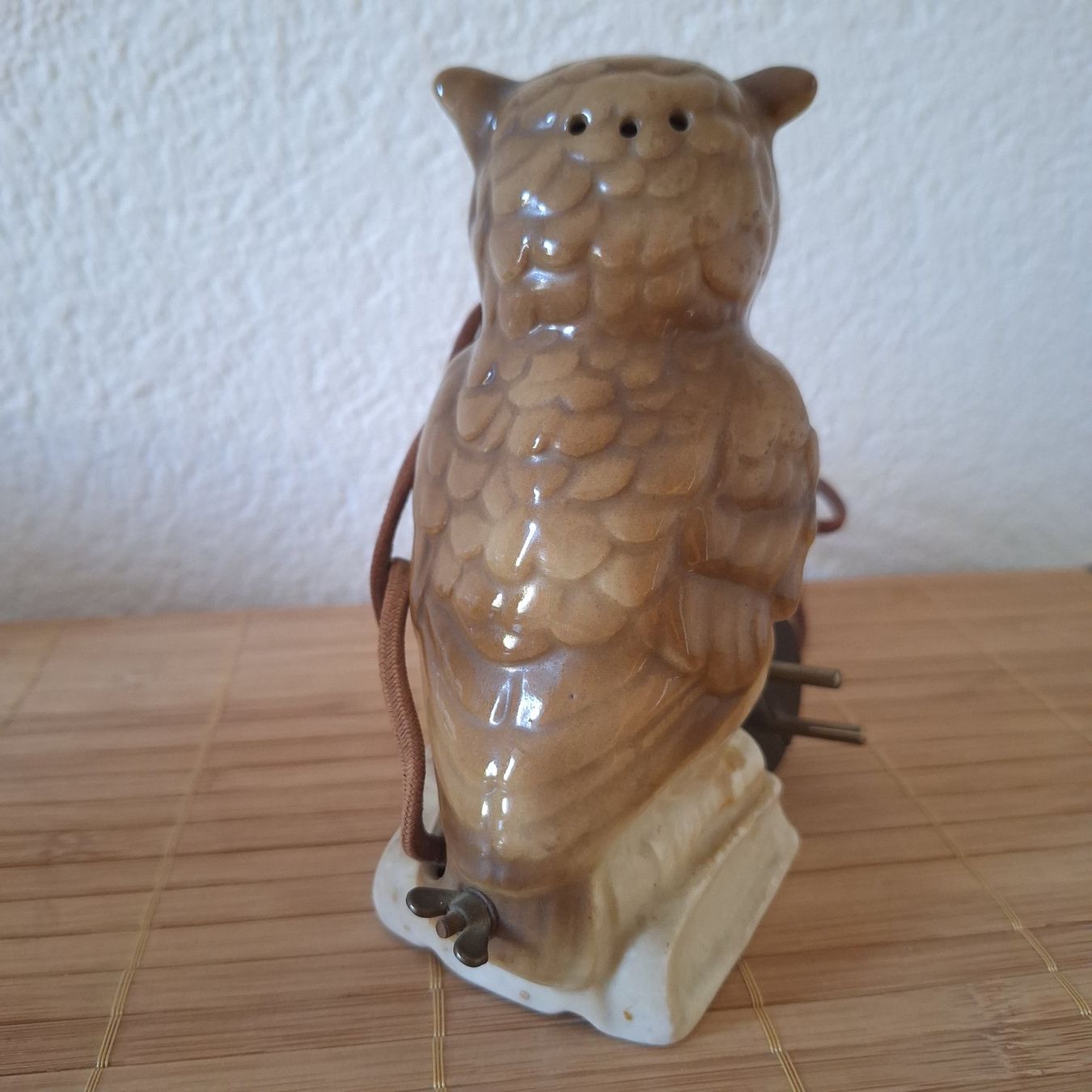 Lampade: Vintage Lampe, Eule, Uhu, Rauchverzehrer – Difettoso da Winterthur venduto da ric_rl7n 4