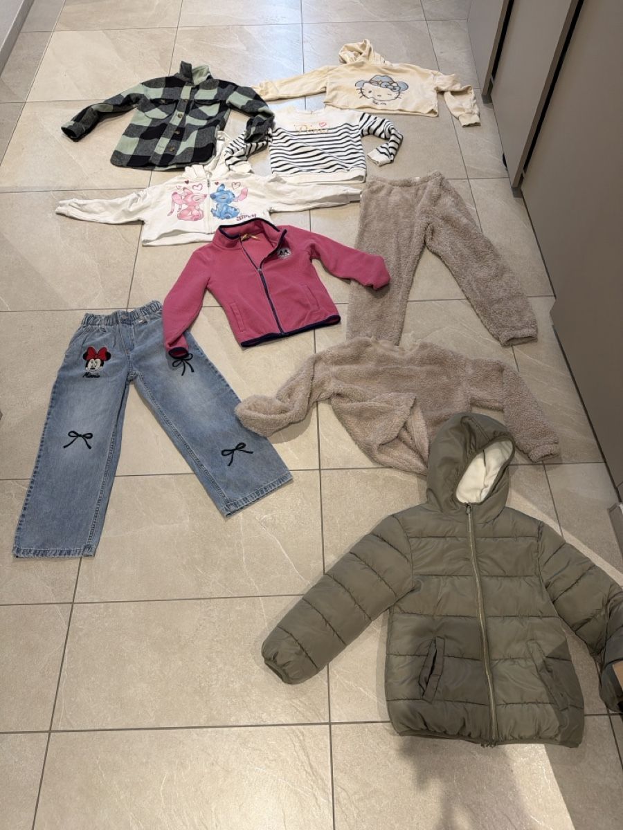 Lotti & Set di vestiti: Kleiderpaket – Nuovo (secondo la descrizione) da Muhen venduto da Guess1802