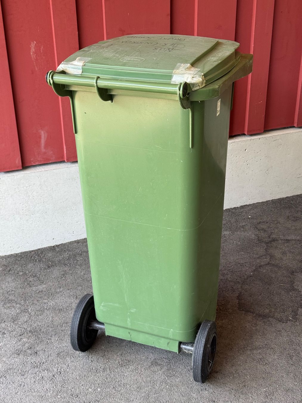 Altro per Ufficio & Commercio: Faserplast Rollabfallbehälter 140 Liter von Do It – Usato da Adliswil venduto da Urspirit 1