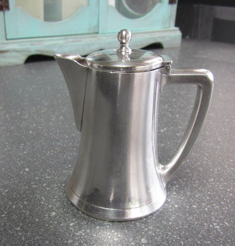 Berndorf Caraffe: Versilbertes Rahmkrüglein, Dössegger St. Gallen, 15 cl – Usato da Bischofszell venduto da Pfau0