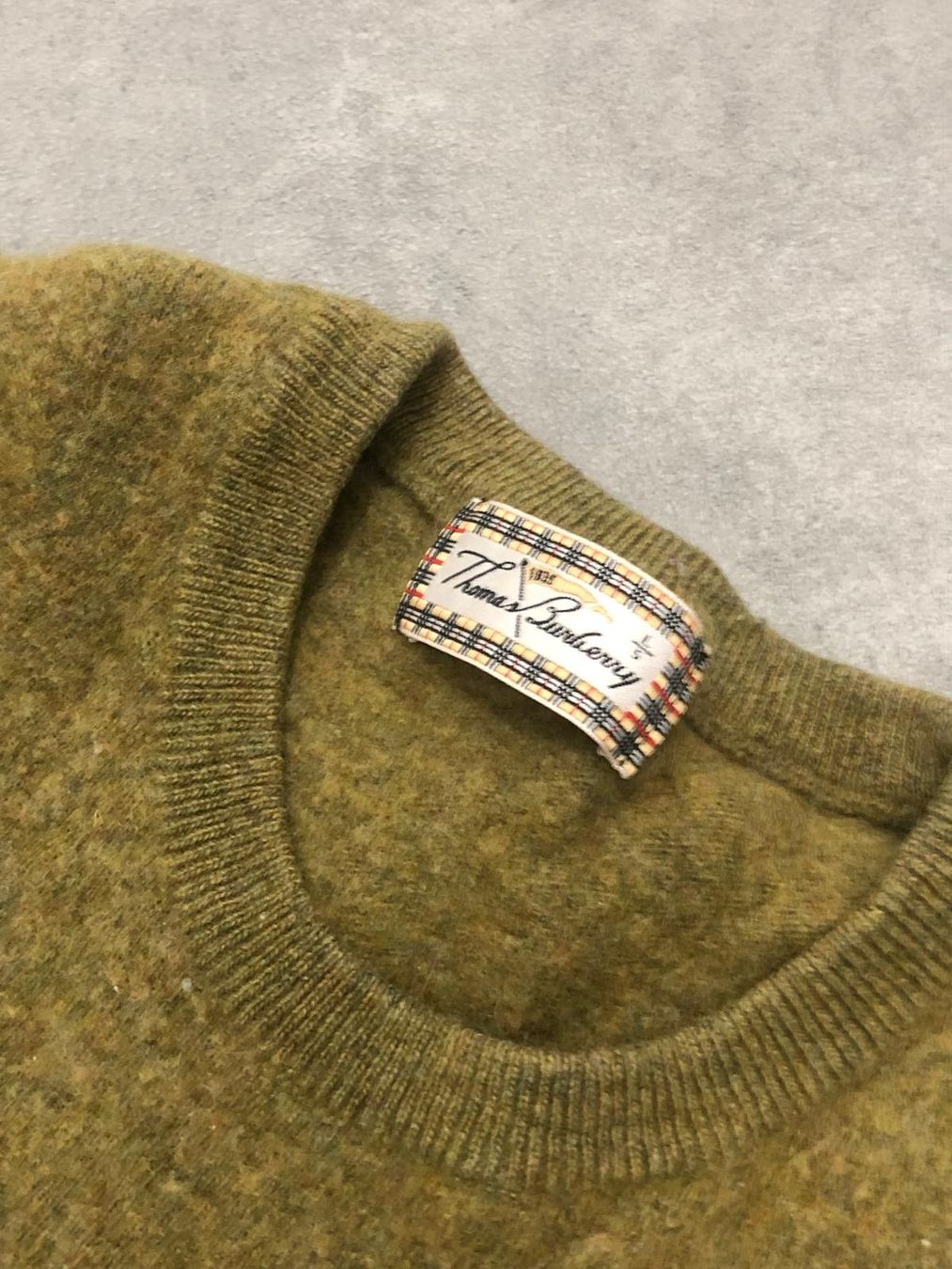 Burberry Pulls & Sweat-shirts: Pull Burberry Taille XS – D'occasion à Genève par leb_5j62 1