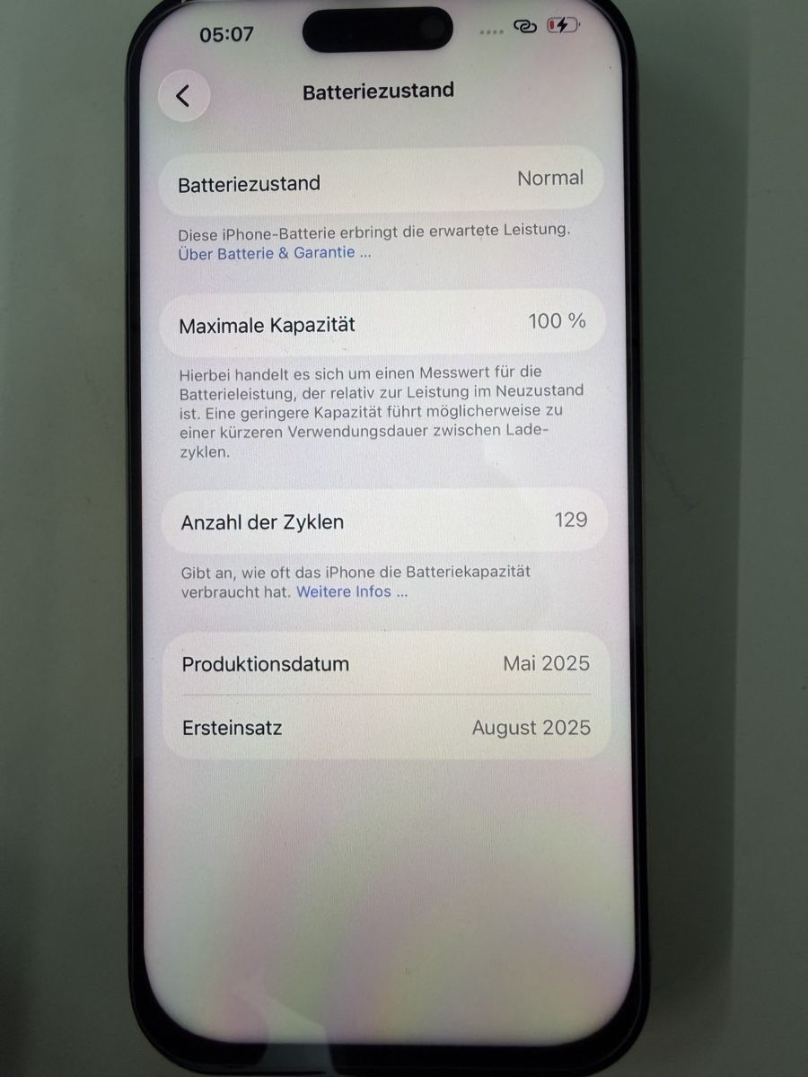 Apple Telefoni cellulari / Smartphones: Apple iPhone 16Pro Display beschädigt 256 GB Graphite – Usato da Büetigen venduto da Daevu.a 6