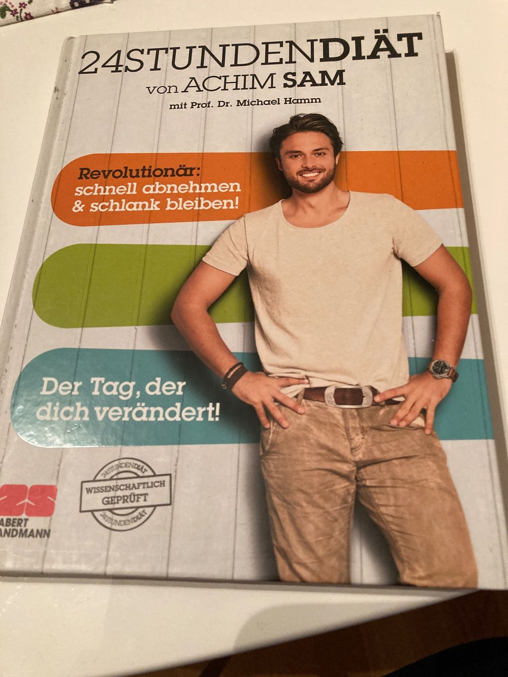 Libri: 24StundenDiät - Achim Sam – Usato da Zürich venduto da 2Shopnow