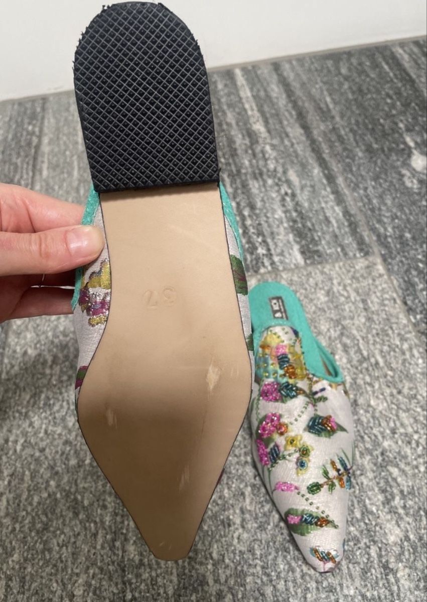 Scarpe da donna: Hand made Floral Mules - Size 37 - New Condition! – Nuovo (secondo la descrizione) da Sementina venduto da NinaDel 5