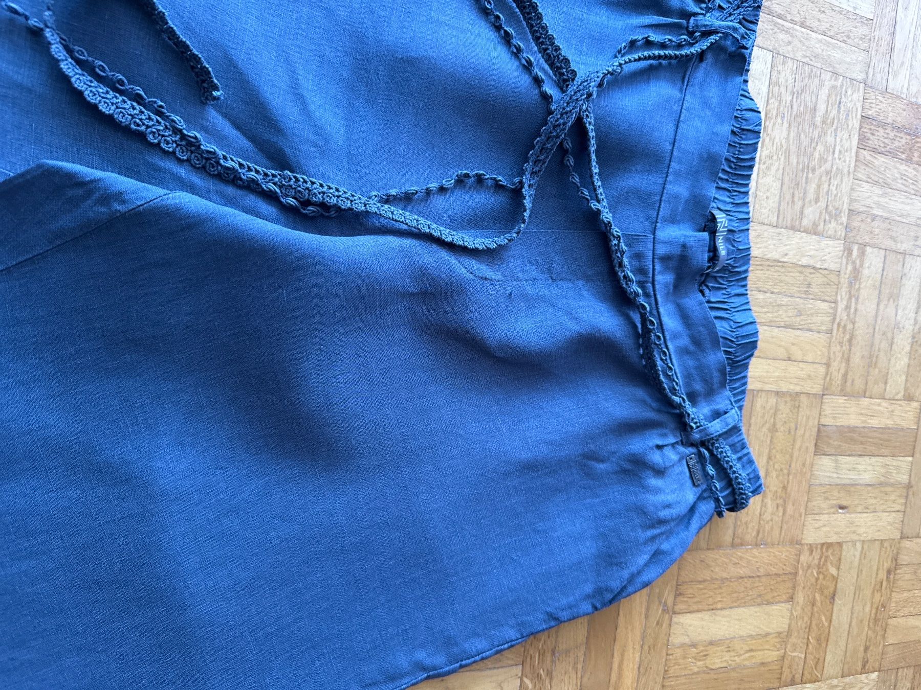 Nile Pantaloni: Leinenhose Nile dunkelblau Gr. M – Usato da Winterthur venduto da britsi 1