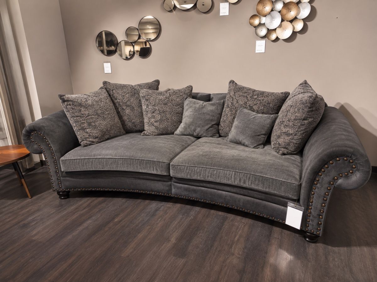 Sofas: Lieferung GRATIS: Big Sofa mit Hocker – Gebraucht aus Pfyn von Megatron22