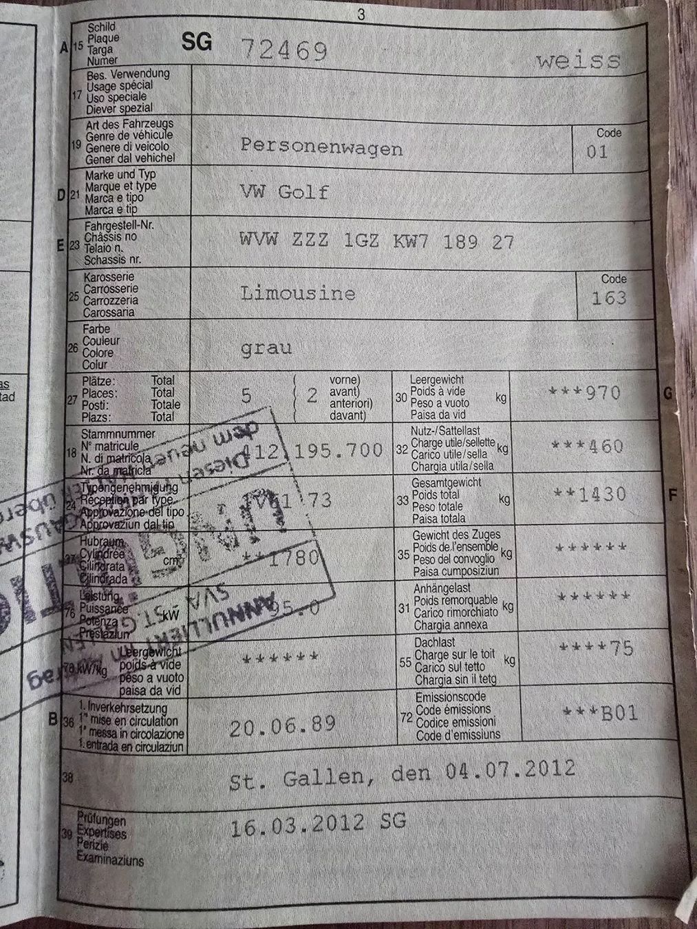 VW Automobili: VW Golf II GTI 16V – Difettoso da Rebstein venduto da Hossarossa 7