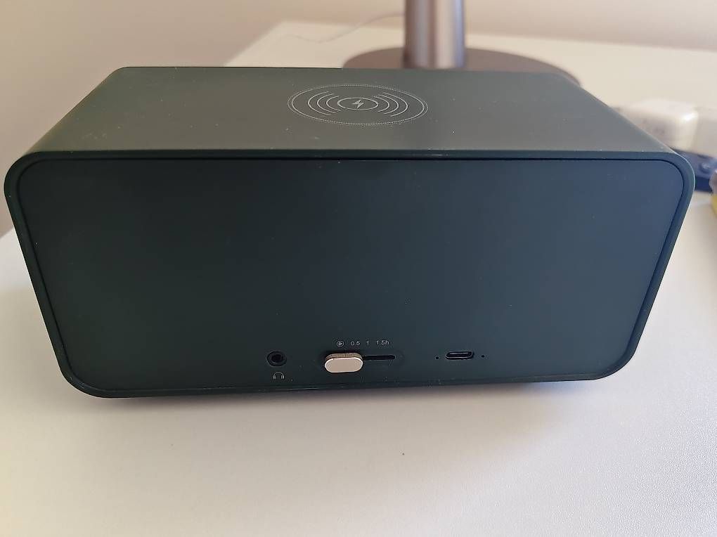 Casse acustiche: White-Noise Lautsprecher mit BT & Wireless Charger – Usato da Düdingen venduto da Yvu2k 3