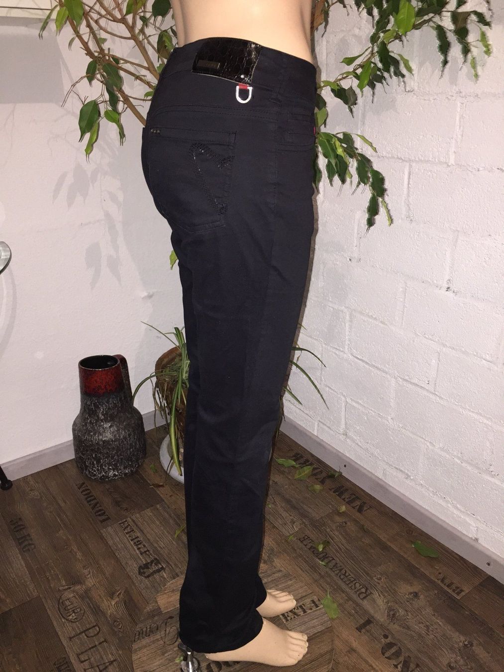 Jeans: DUNE Jeans taille / Grosse W 28 – Usato da Cossonay-ville venduto da Super-Price-Quality 2