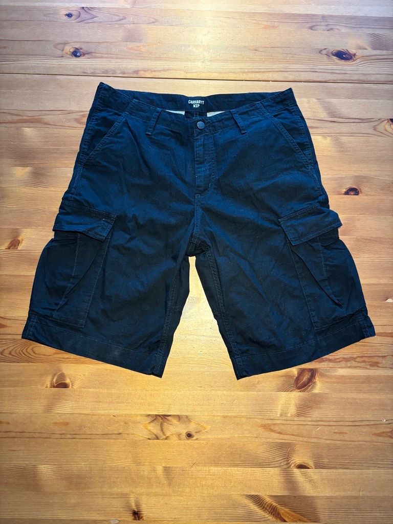 Carhartt Hosen: Cargo-Shorts Carhartt – Gebraucht aus Neuhausen am Rheinfall von ssiimmo0nn