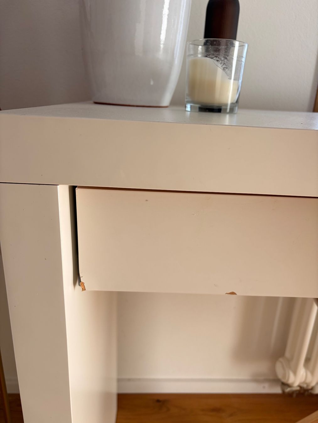 Ikea Scrivanie: IKEA MALM Pult / Schminktisch Weiss – Usato da Sutz venduto da liv_lf67 2