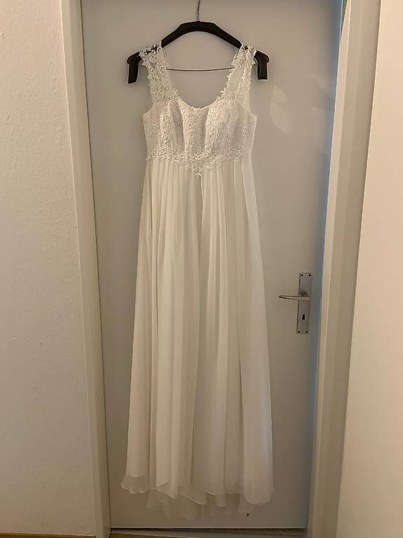 Vestiti: Brautkleid Gr. 36/38 – Usato da Horgen venduto da wilmaa88