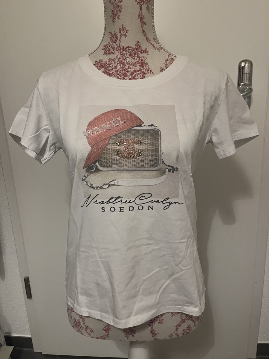 T-shirt: T-Shirt mit Perlen M neu – Nuovo (secondo la descrizione) da Birrwil venduto da vanyboo