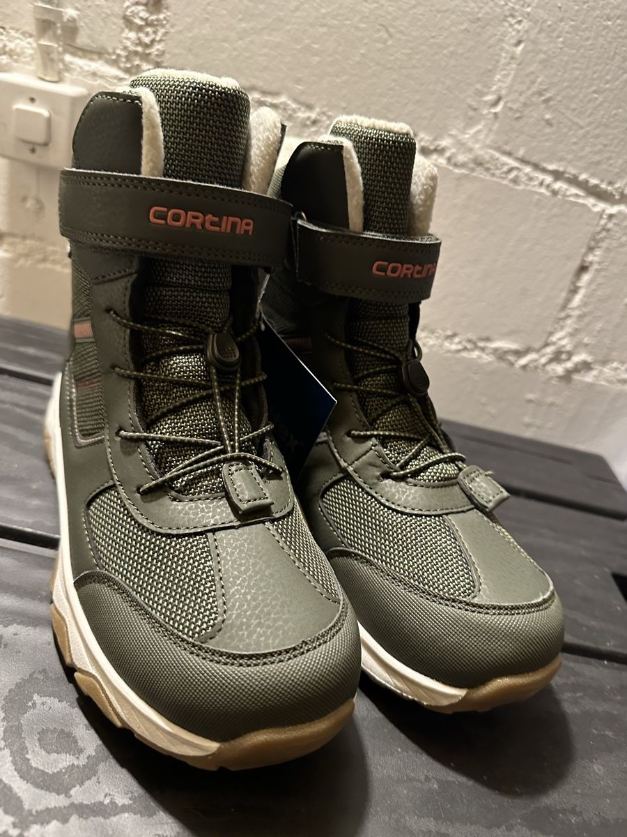 Scarpe per ragazze: Winterstiefel Mädchen – Nuovo (secondo la descrizione) da Zürich venduto da ege_2ghf