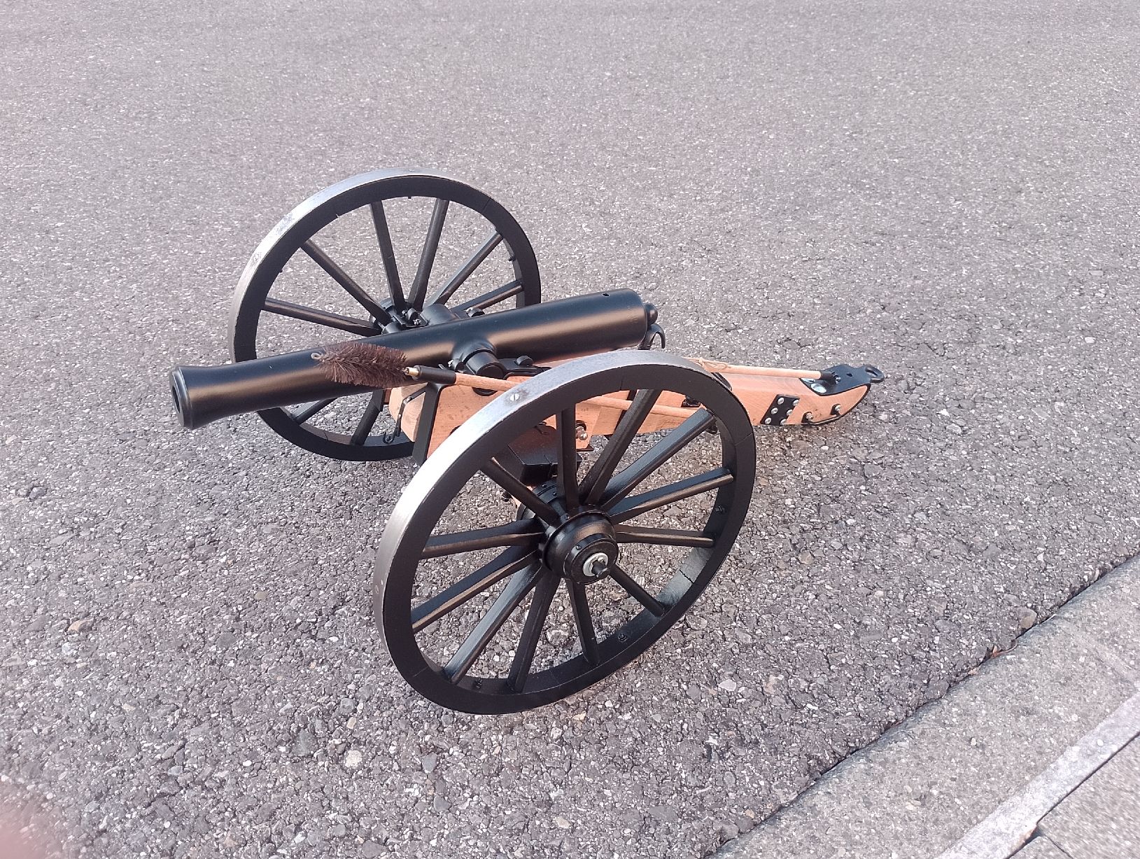 Kit di modellismo & Modellini statici: Modell Kanone von Jukar Spain – Usato da Safenwil venduto da dodgewc12 9