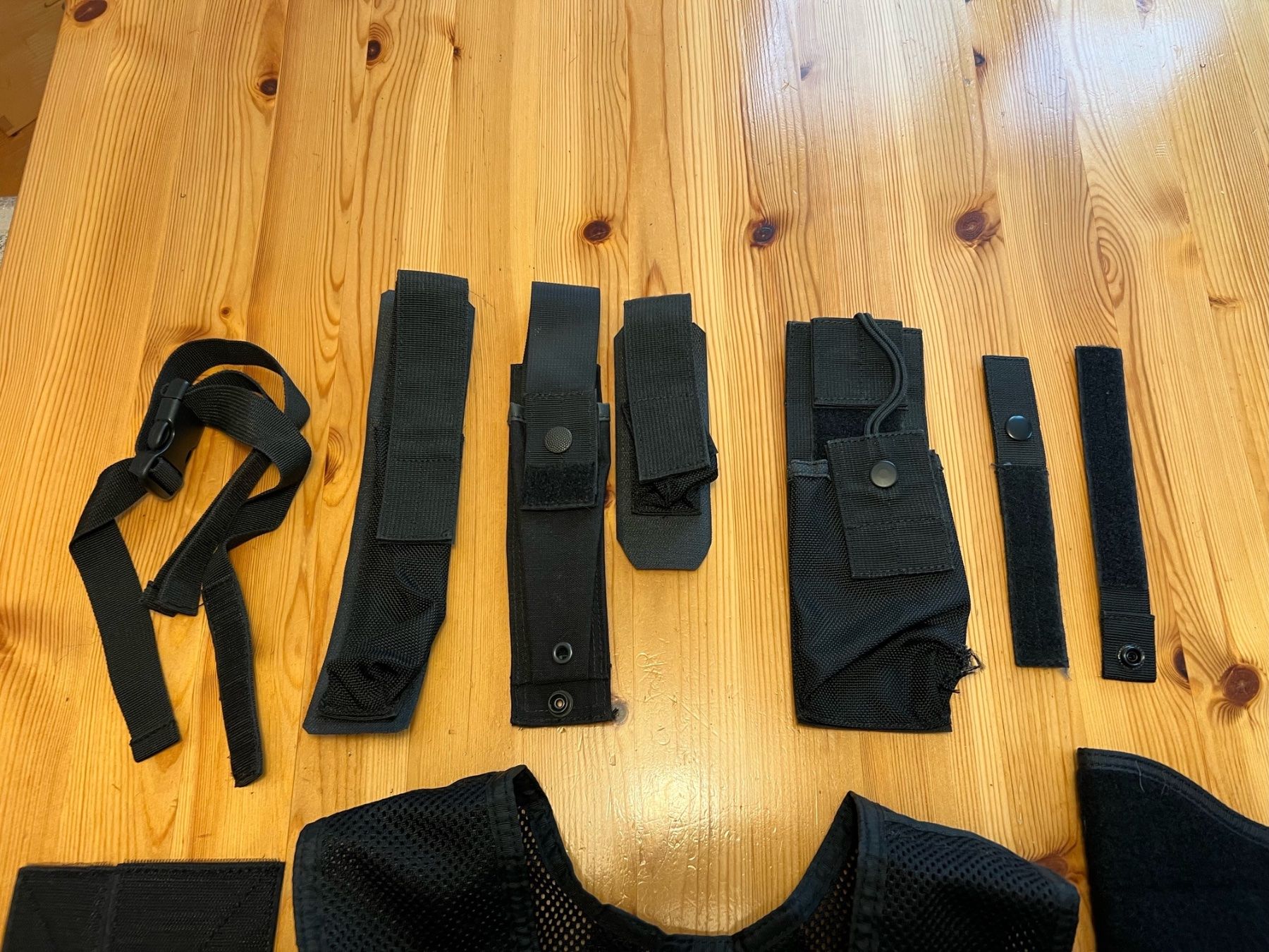 Gilets & Westen: Unterzieheinsatzweste – Gebraucht aus Degersheim von Rrimi 4