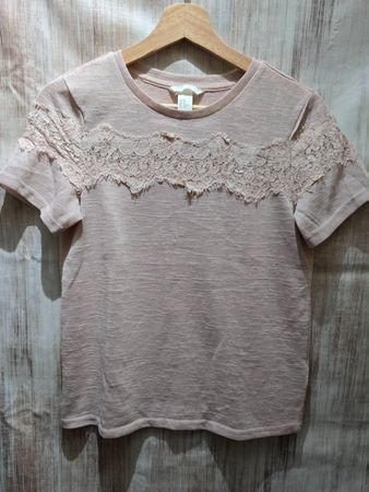 🎉 T-Shirt mit edler Spitze - XS - Altrosa / Nude