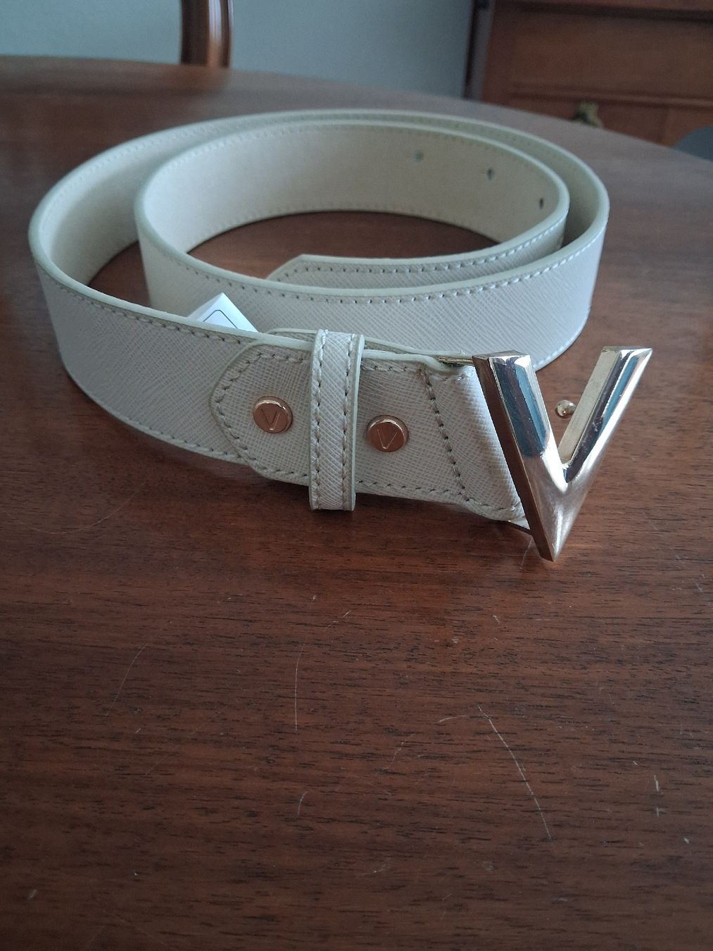 Cinture: VALENTINO Belt – Nuovo (secondo la descrizione) da Zürich venduto da kri_8vhz