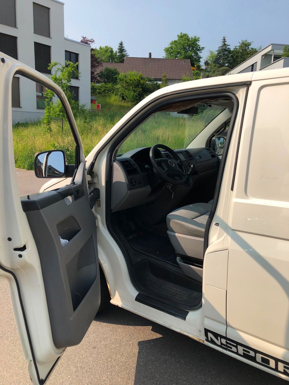 VW Veicoli commerciali: VW T5 Diesel - Transporter – Usato da Kloten venduto da Rs2js 7