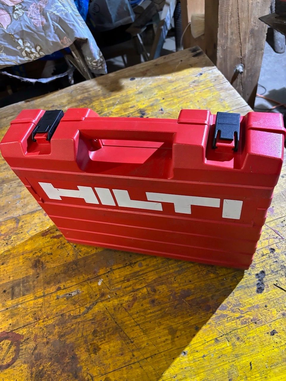 Hilti Tutti gli attrezzi: Hilti Détecteur – Usato da Vuiteboeuf venduto da Marguerite-Lise 2