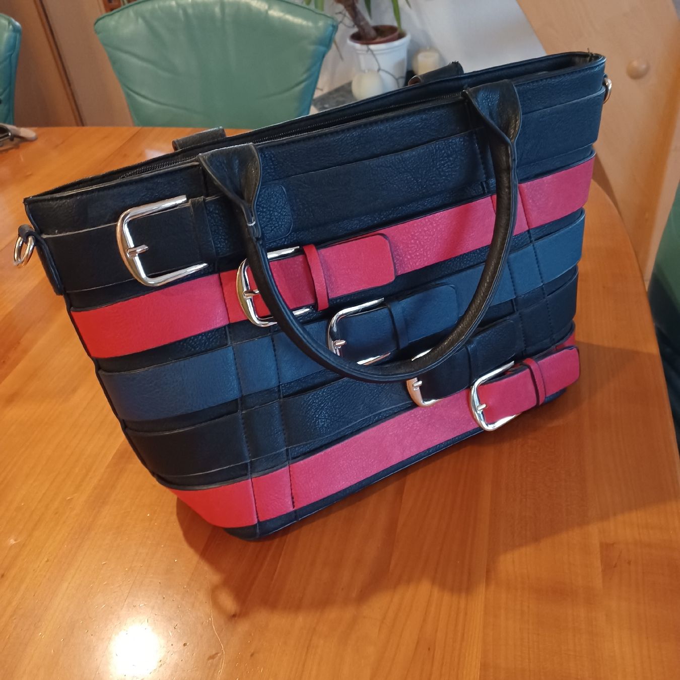 Borse da donna: Damen Handtasche, Handtasche – Nuovo e nell'imballaggio originale da Waldkirch venduto da Fantasia-101