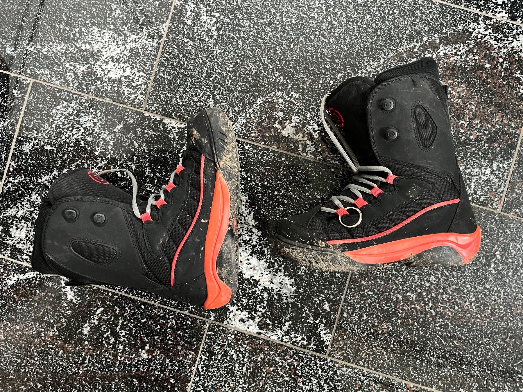 Snowboard Nitro Herrenschuhe: Snowboard schuhe 27.5 (40/41) – Gebraucht aus Uster von r_mendes