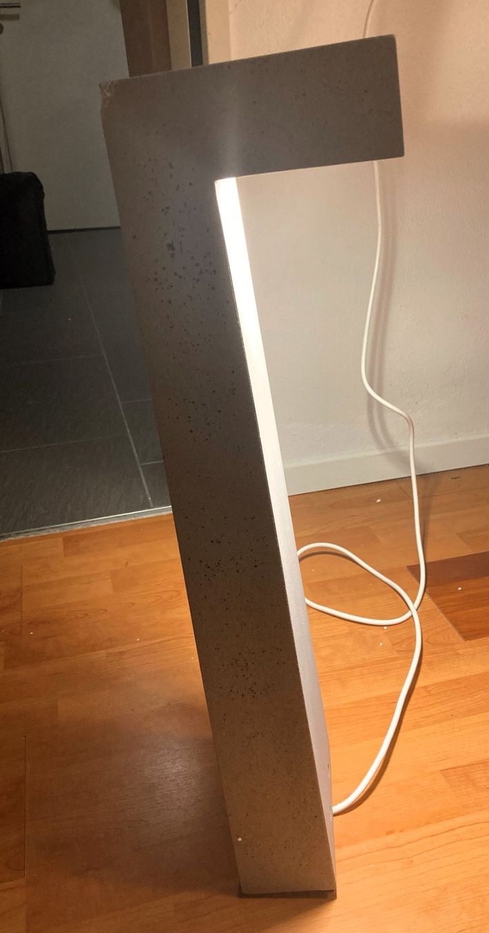 Lampade: Simenti LED Pollerleuchte aus Beton – Usato da Ermenswil venduto da Lights24 2