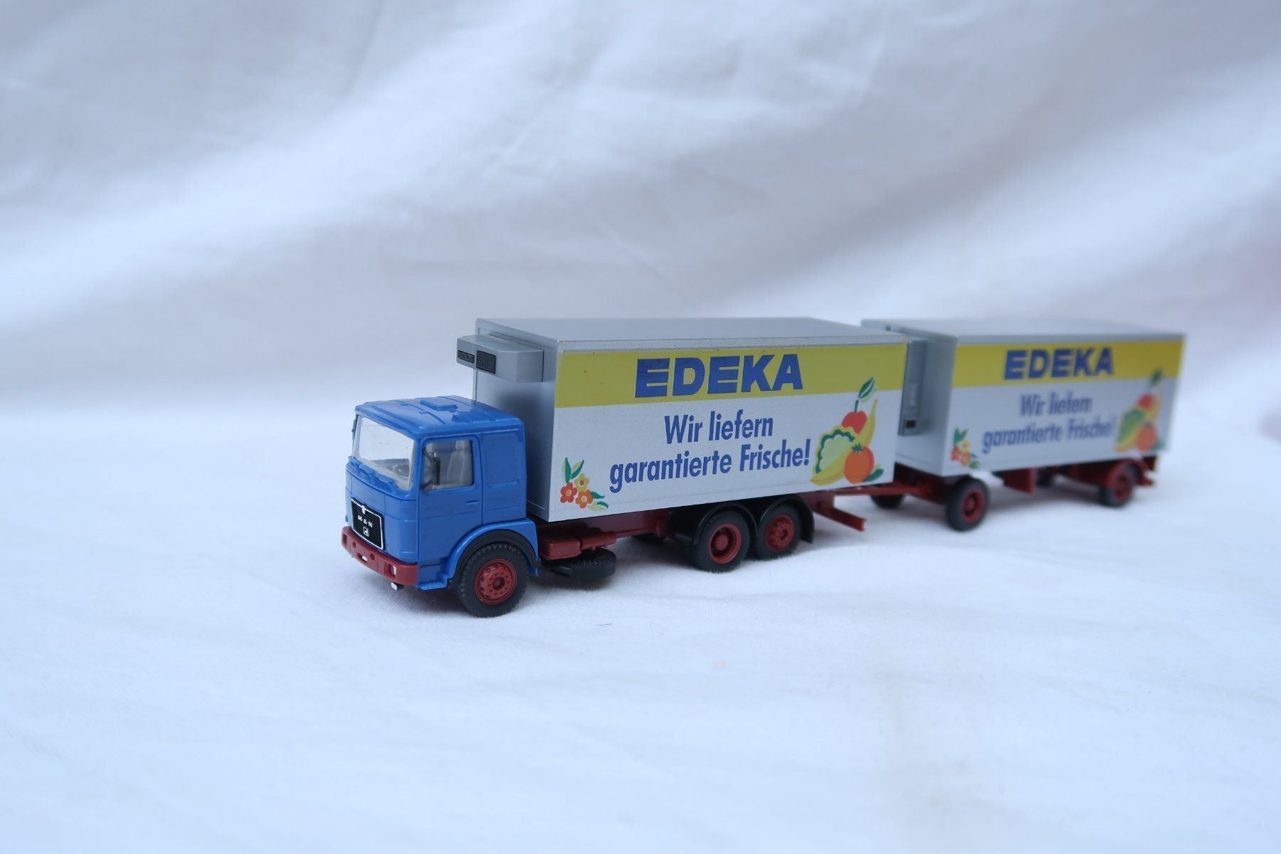 Herpa Modellini d'auto: Herpa MAN F8 Hängezug "EDEKA" – Nuovo (secondo la descrizione) da Muttenz venduto da Laeckerlihamschter 1