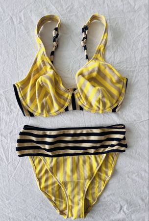 Bikini von Andres Sarda, Grösse 75E/38