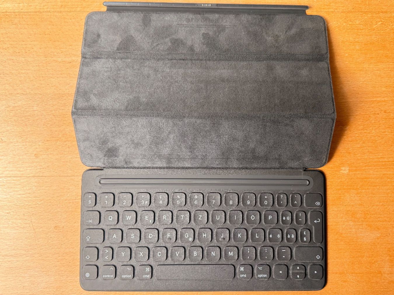 Apple Tastaturen: iPad Smart Keyboard - Swiss – Neu und originalverpackt aus Balsthal von eugenio.rodriguez 4