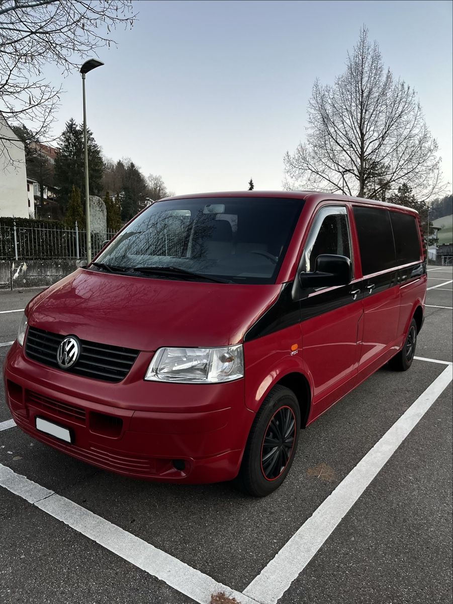 VW Nutzfahrzeuge: VW T5 2,5 TDI – Gebraucht aus Tenniken von Mastko