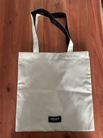 PRADA BEAUTY Tasche neuwertig Stoff Türkisgrün