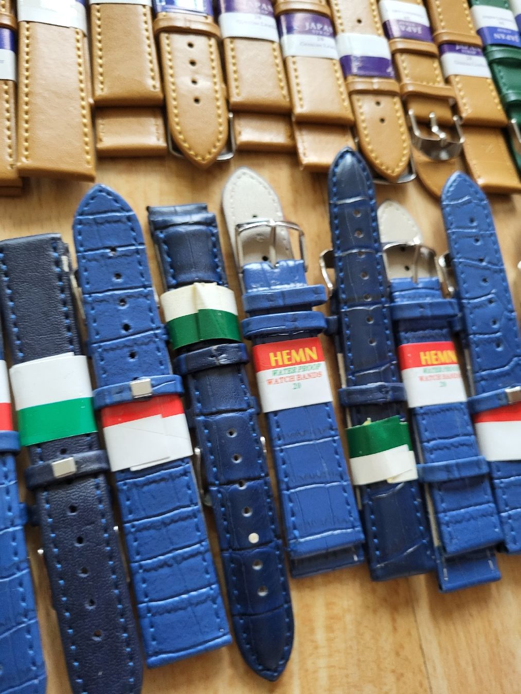 Bracelets: 100 Uhrenarmbänder Neu Top – Neuf (Voir description) à Riehen par tamola67 5