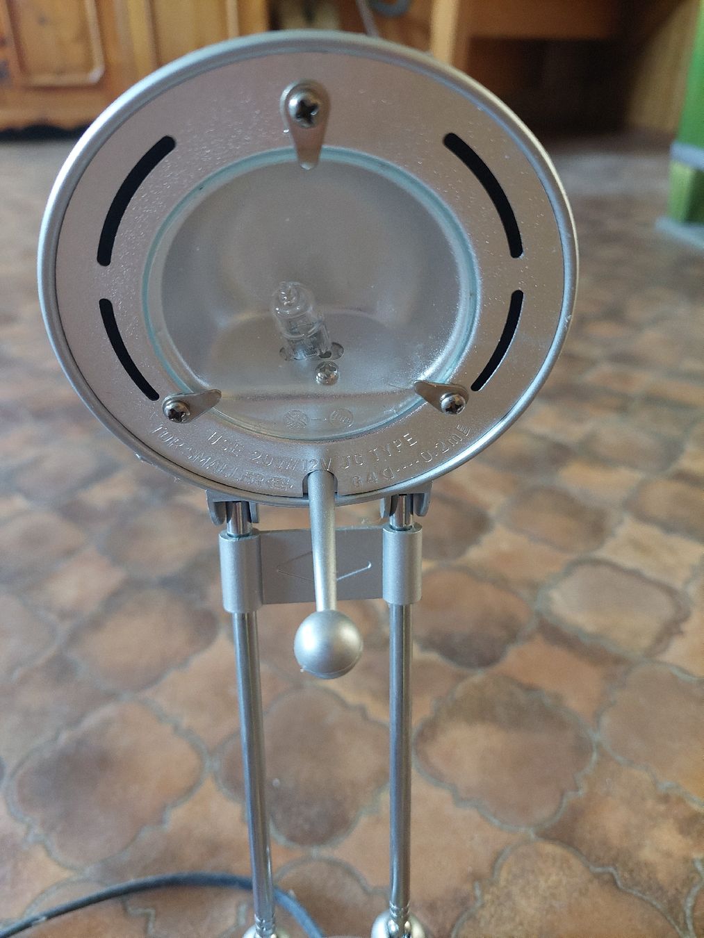 Lampade: Nachttischlampe grau verstellbar – Usato da Brunnadern venduto da Oheshh 1