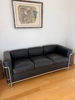 Designklassiker LC2 Cassina / Le Corbusier / Leder Schwarz 