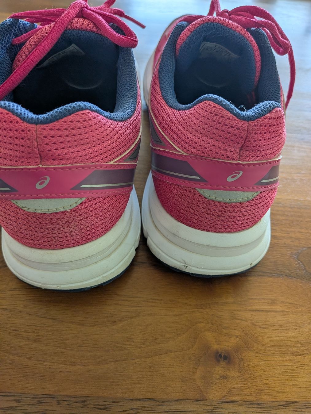 Asics Scarpe da donna: Laufschuhe ASICS pink Grösse 39 – Usato da Lengnau AG venduto da Martinwh99 3