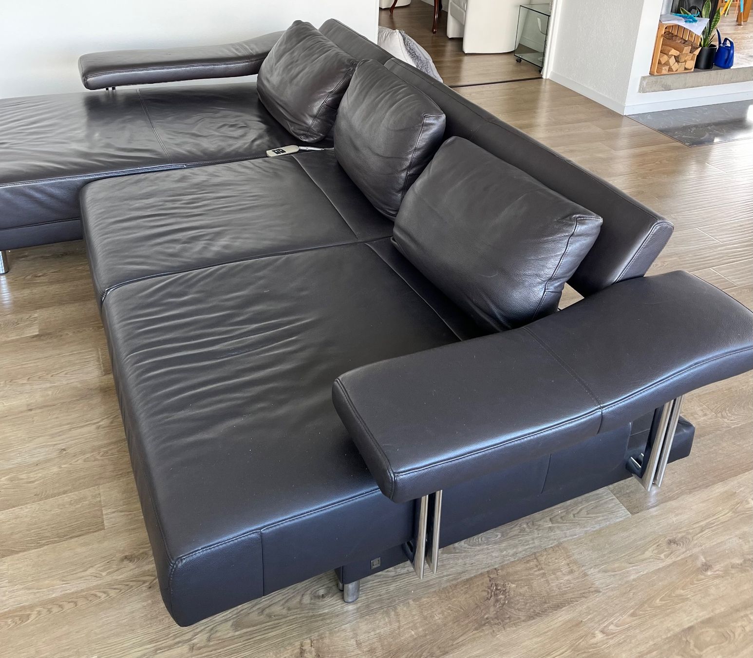 Musterring Divani: Echleder Sofa mit Truhe Musterring Möbel Märki – Usato da Küssnacht am Rigi venduto da syl_l6t7 1