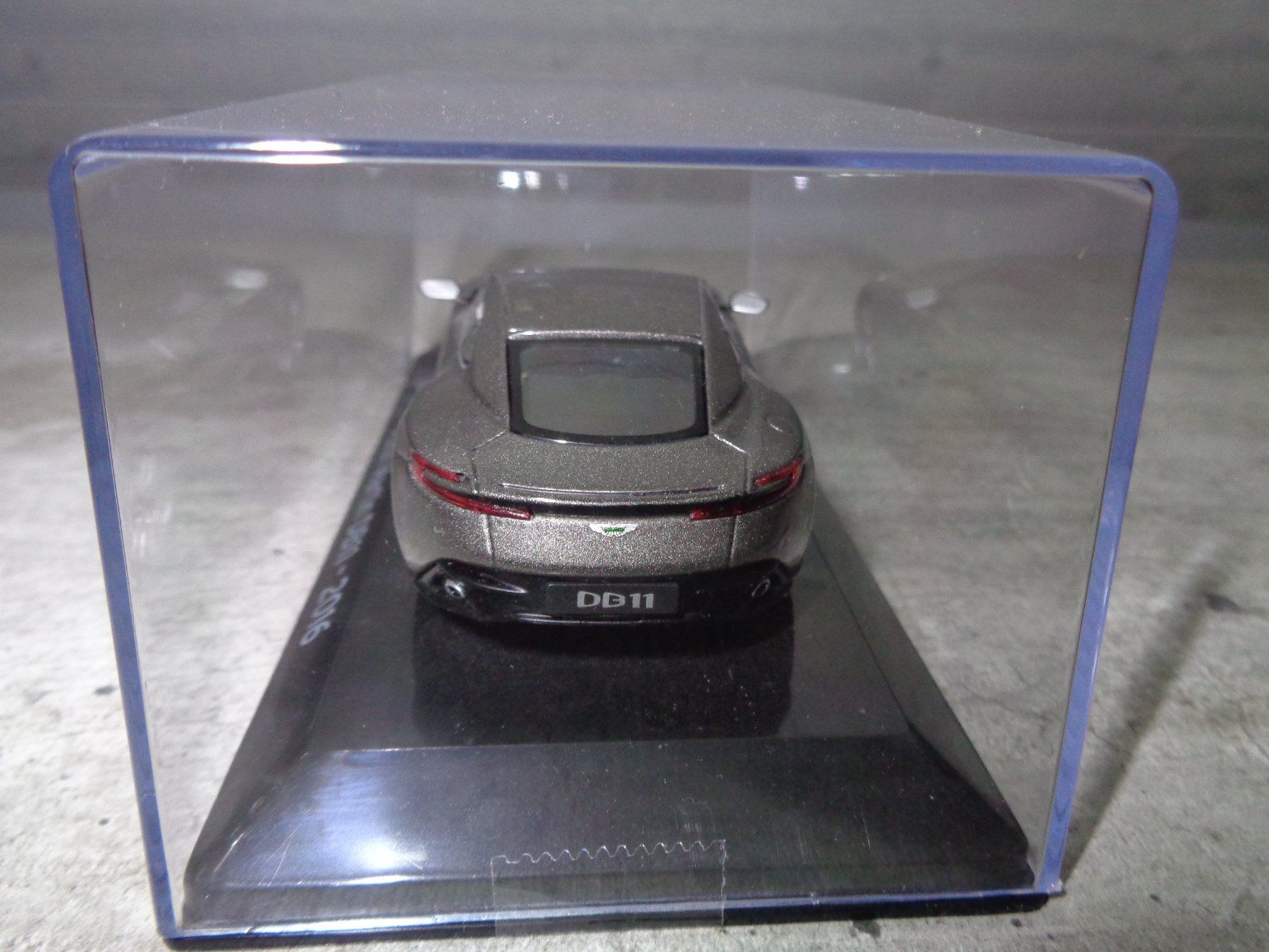 Aston Martin Modellini d'auto: Altaya 1:43 Aston Martin DB11 2016 – Nuovo e nell'imballaggio originale da Reconvilier venduto da rallycar 4
