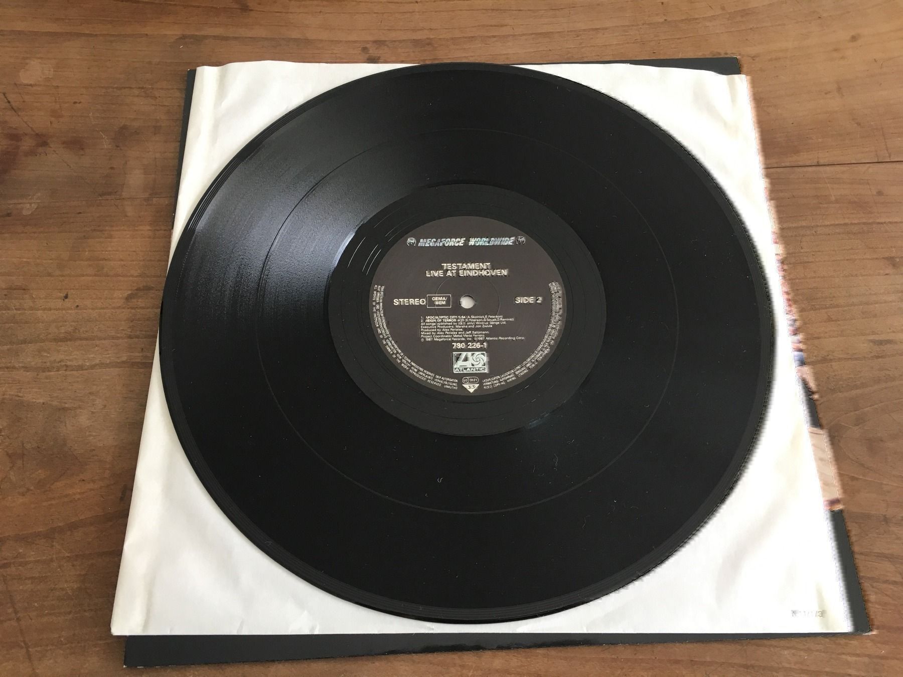 Dischi in vinile: Testament Live At Eindhoven Thrash Vinyl – Usato da Willerzell venduto da Stoeff8l 3