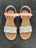 Sandalen bunt mit Bastoptik gebraucht Grösse 31
