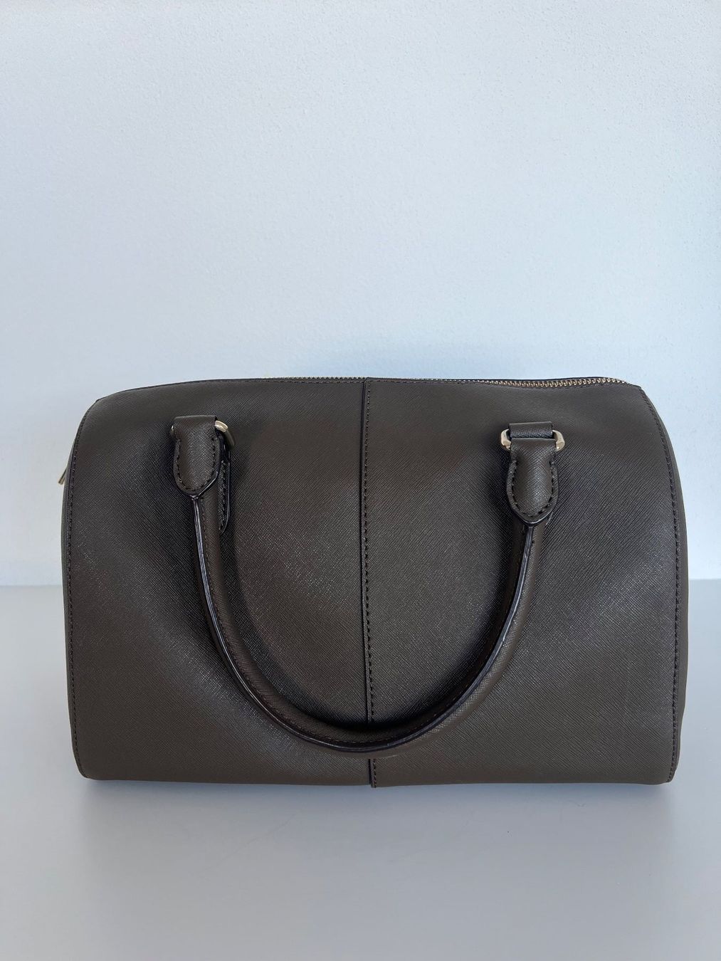 DKNY Sacs femmes: DKNY Handtasche braun – D'occasion à Schenkon par beetastic 3