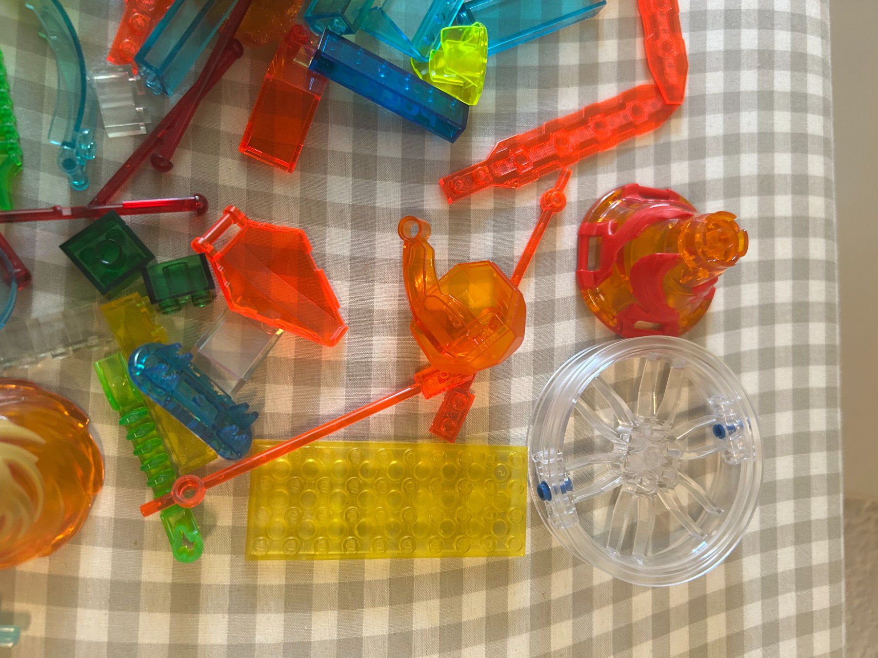 Lego Giocattoli: 70 grosse Transparente Lego Teile diverse Farben – Usato da Volketswil venduto da Daniel68ernst 4