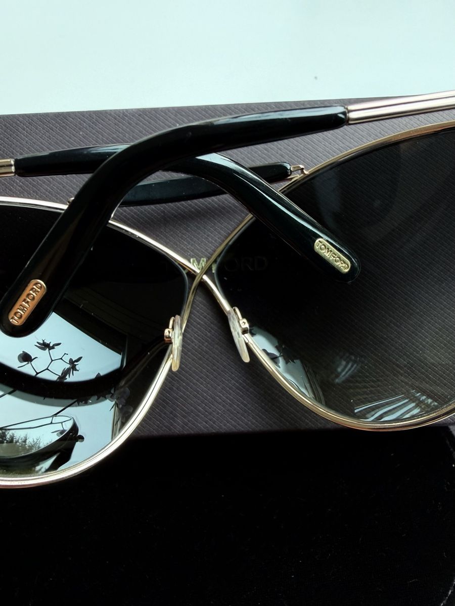 Tom Ford Lunettes & Verres: TomFord Sunglasses oversized  – Neuf (Voir description) à Luzern par dsr_5h2h 3
