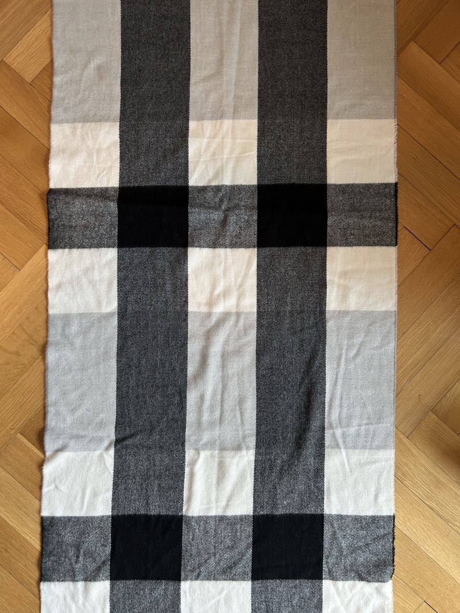 Foulard & Sciarpe: Schal – Nuovo (secondo la descrizione) da Basel venduto da stb_27 2