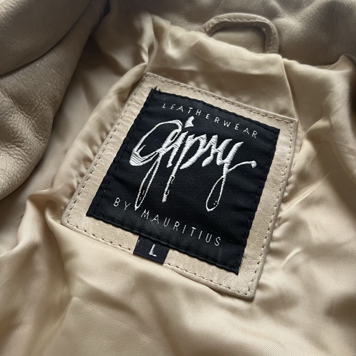 Giacche: Vintage Lederjacke Beige/Creme Gr. L – Usato da Niederbipp venduto da surname12346 4